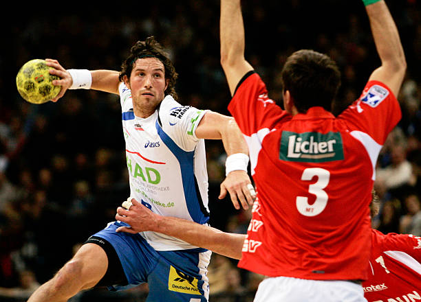 阵西班牙的 阵西班牙的