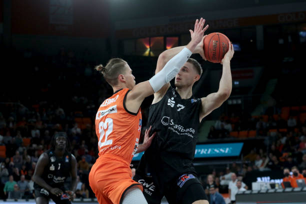 们在冲刺及 们在冲刺及