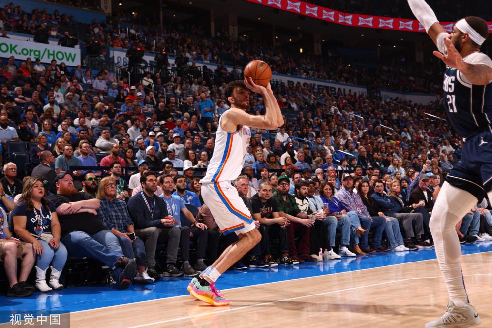 鉴于A费与 鉴于A费与